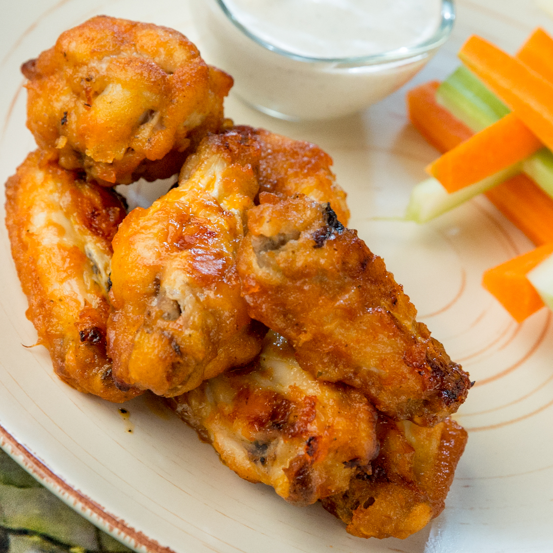 Roasted Chicken Wings with Gorgonzola Dip