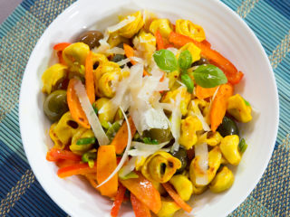 Meat Tortellini with Vegetables