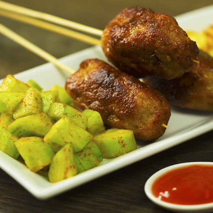 Chicken Meatballs with Potato Chips