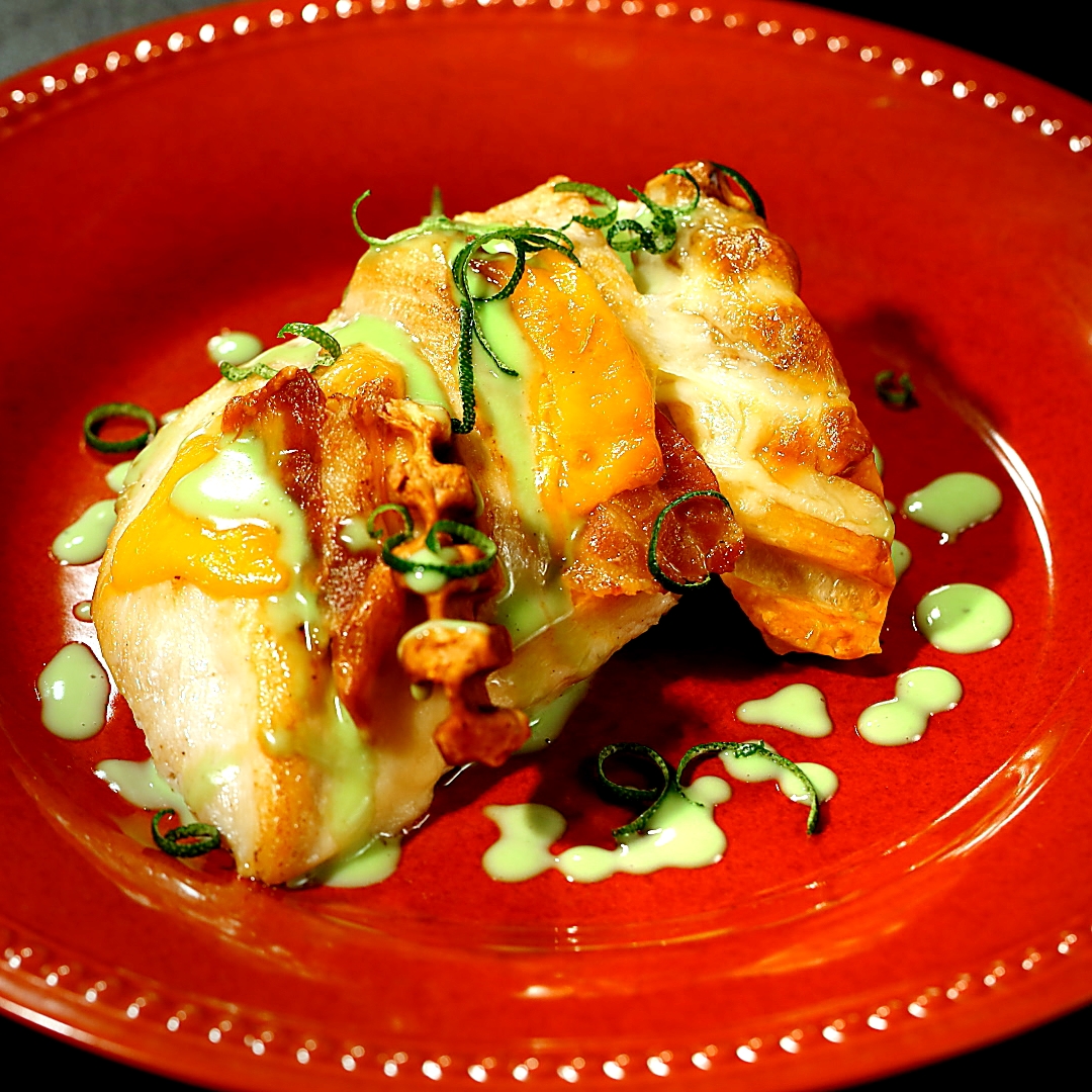 Cheesy Chicken Breast with Mint Sauce So Delicious