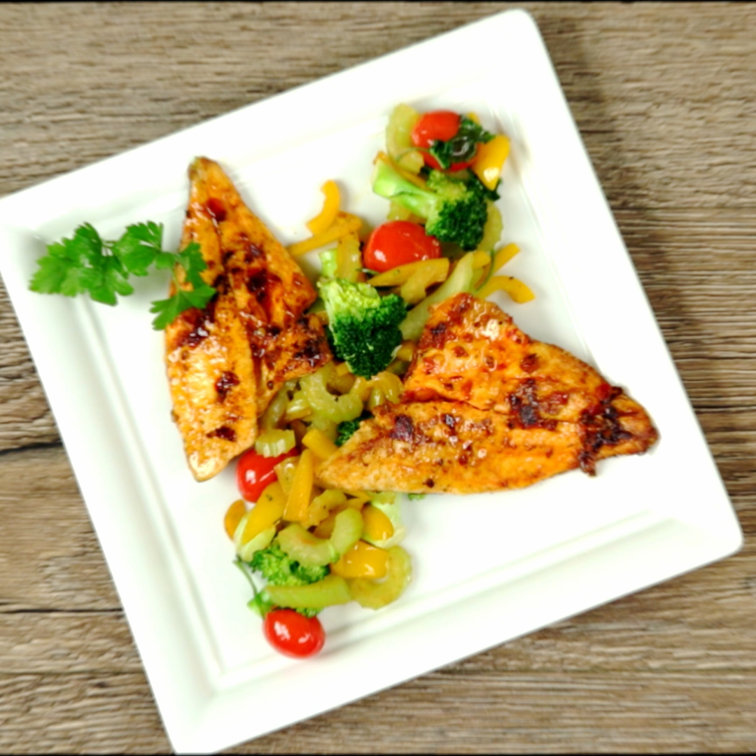 Spicy Sea Bream with Veggie Side