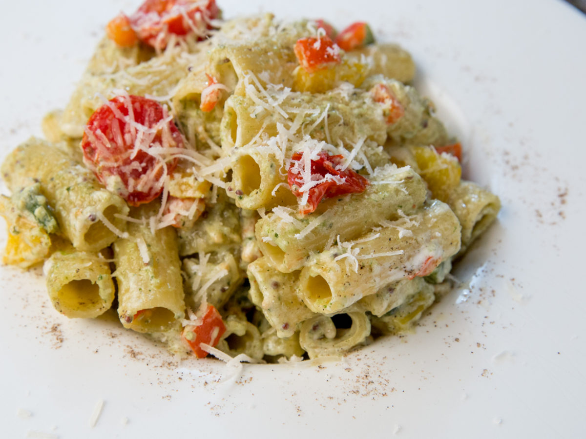 Pesto and Veggie Tortiglioni | So Delicious