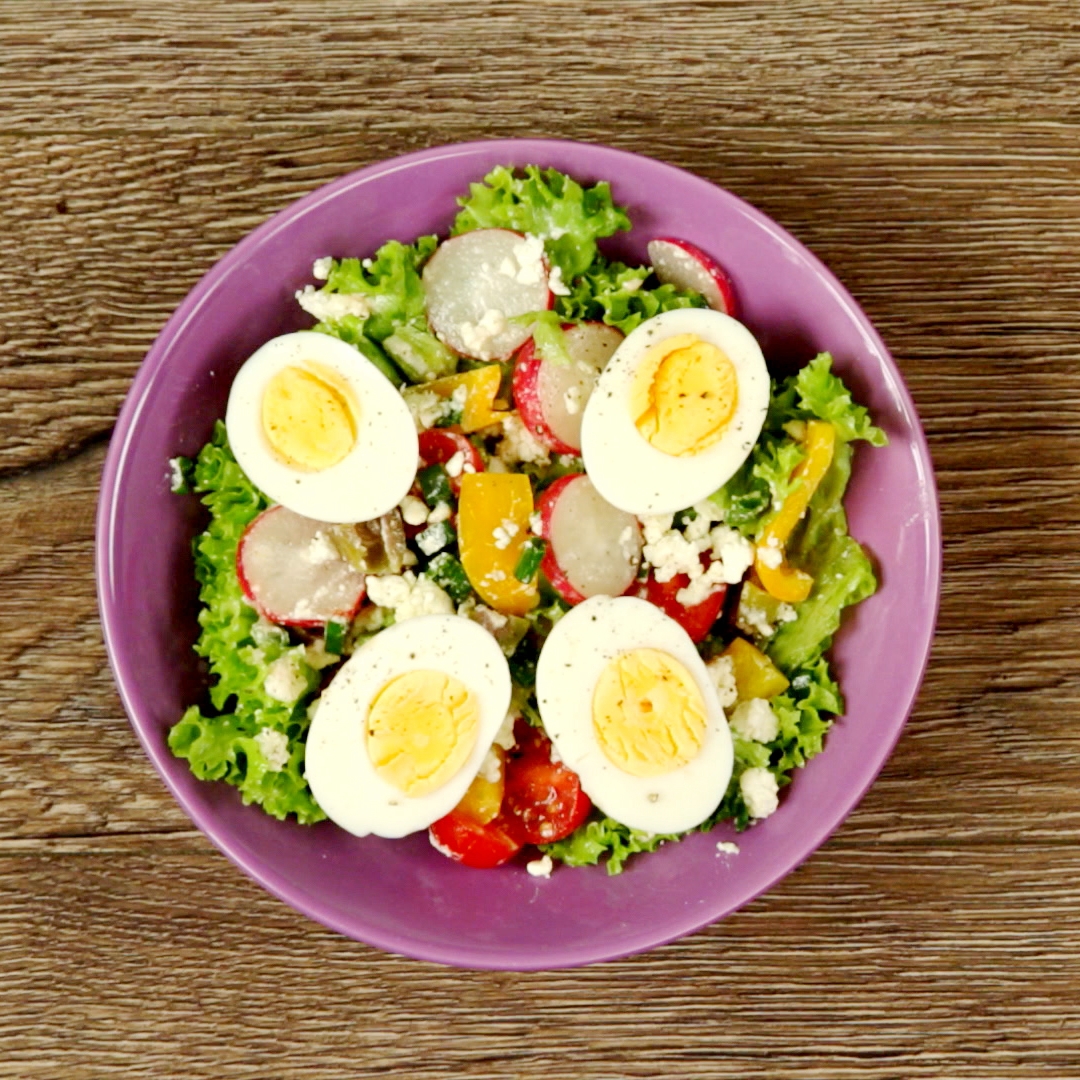 List 93+ Images salad with eggs meat cheese and lettuce Superb