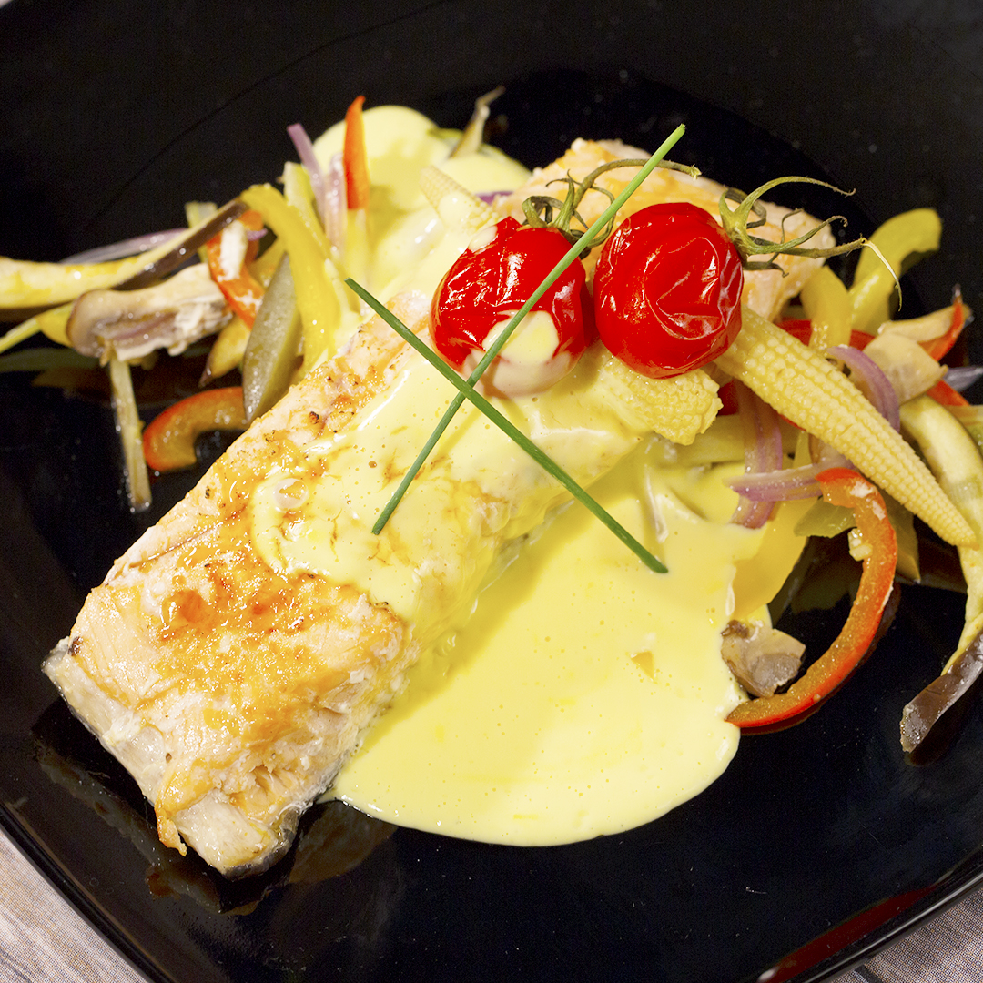 Parchment Baked Salmon with Julienne Vegetables
