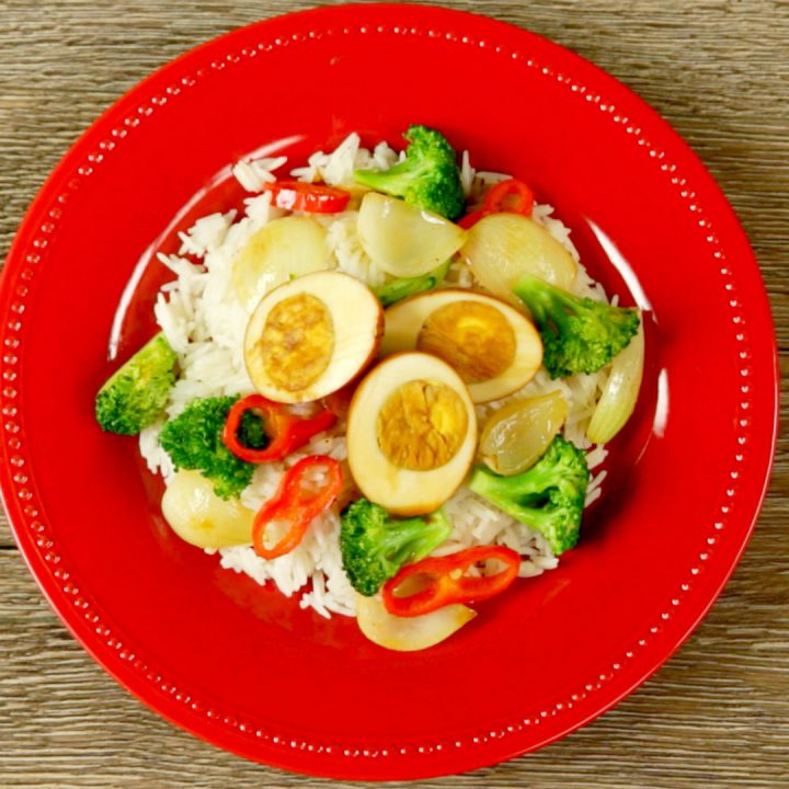 Soy Sauce Eggs with Vegetables