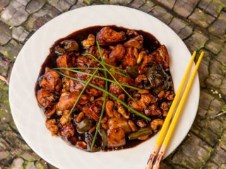 Thai Chicken with Cashew and Peanuts