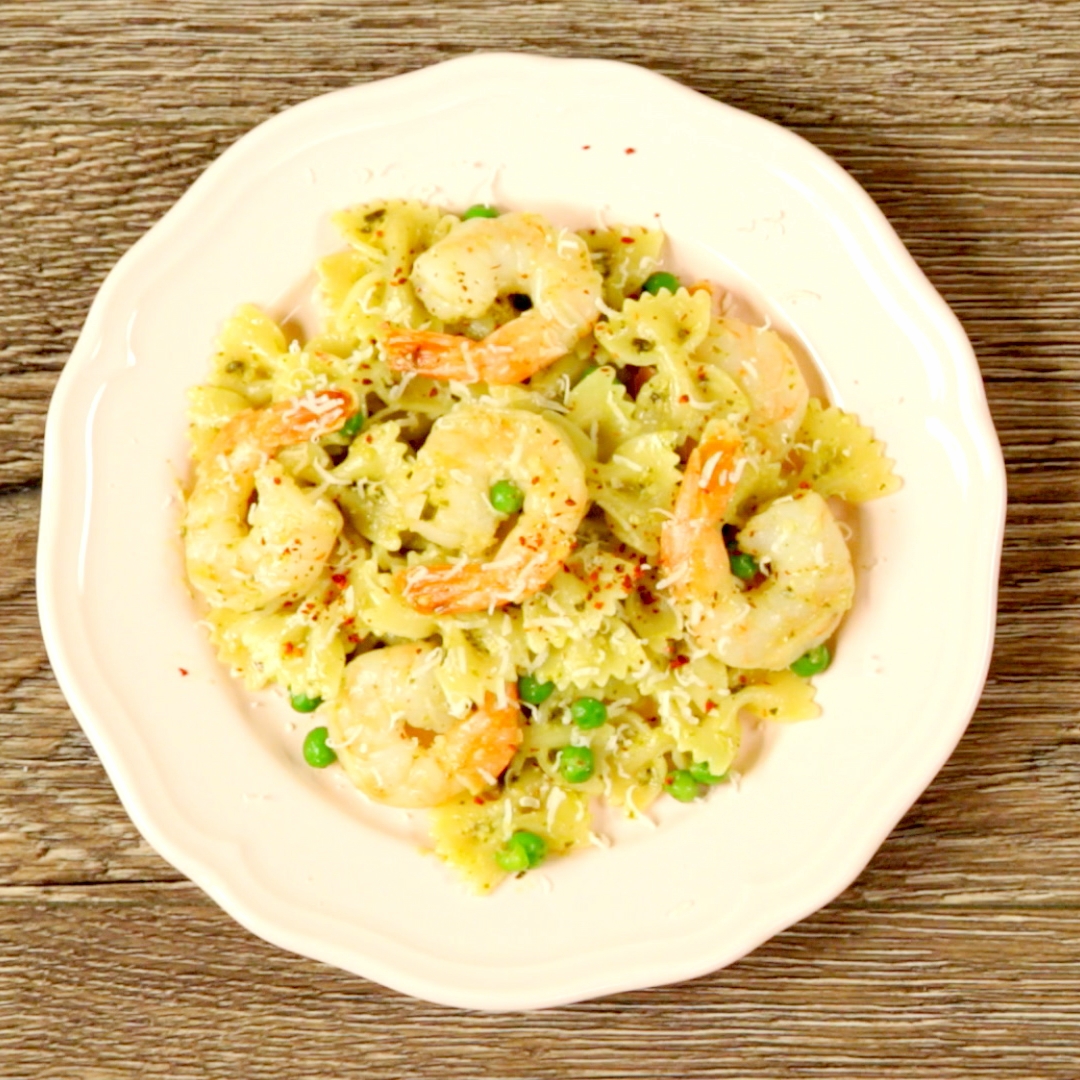 Shrimp Farfalle with Pesto Sauce | So Delicious