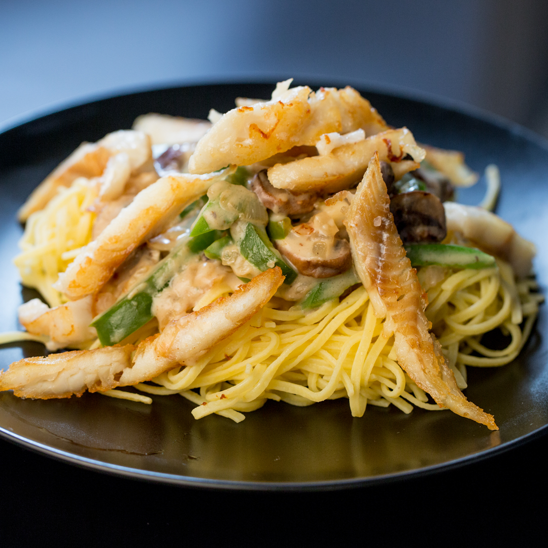 Pangasius Fingers with Noodles and Veggies
