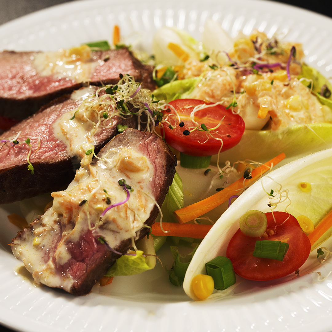 Beef Steak with Endive Salad and Yogurt Dressing