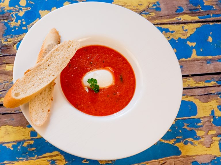 Easy-To-Make Tomato Cream Soup