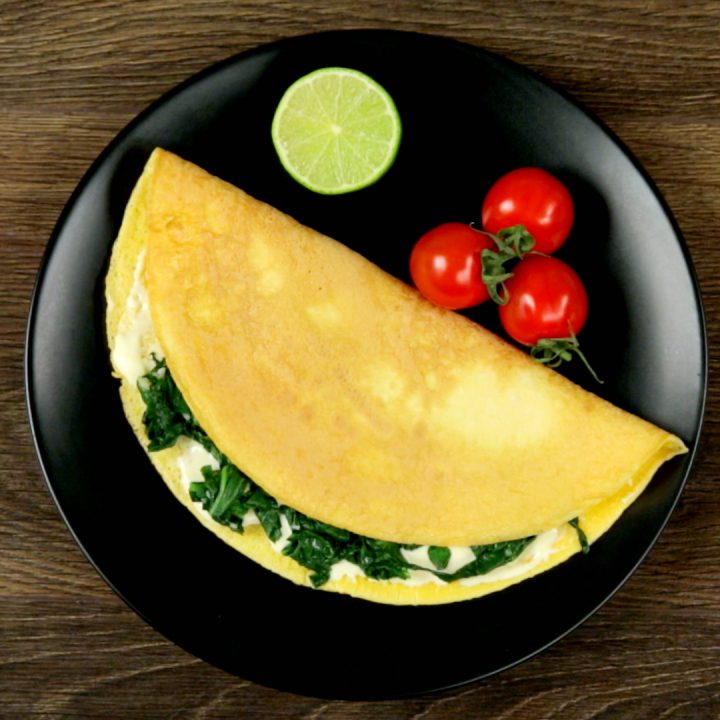 Spinach and Cream Cheese Omelet
