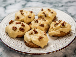 buttercream-topped-pecan-cookies