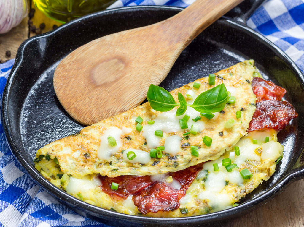 How to Make a Great Omelet in 7 Steps - Tips and Tricks