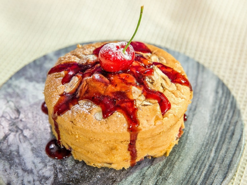 Almond and Cherry Cakes