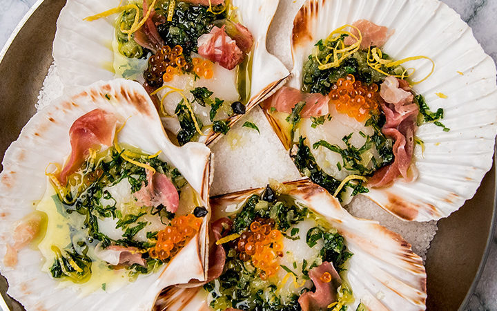 Scallops with Herb Butter and Prosciutto
