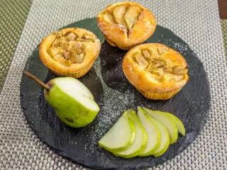 pear muffins