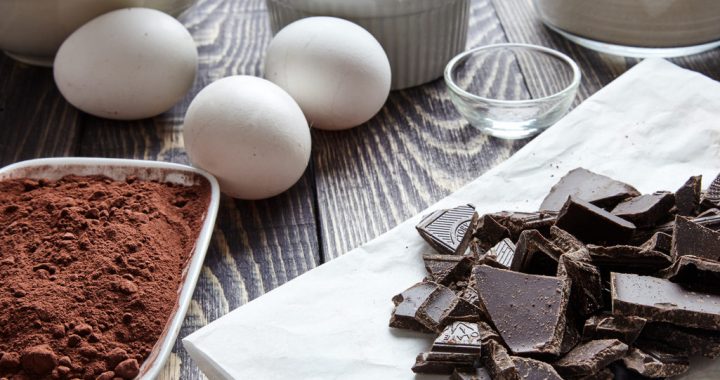 Chocolate or Cocoa Powder. What to Use in Your Desserts?