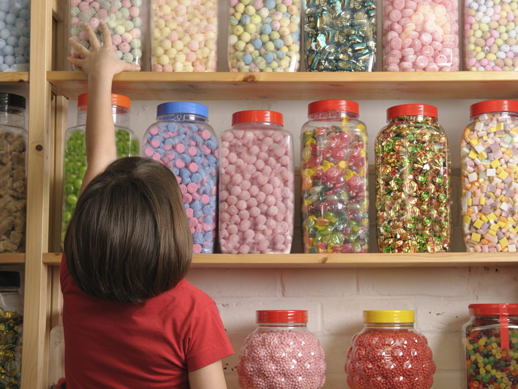 Study: Kids Snacking Patterns are Linked to Genetics.