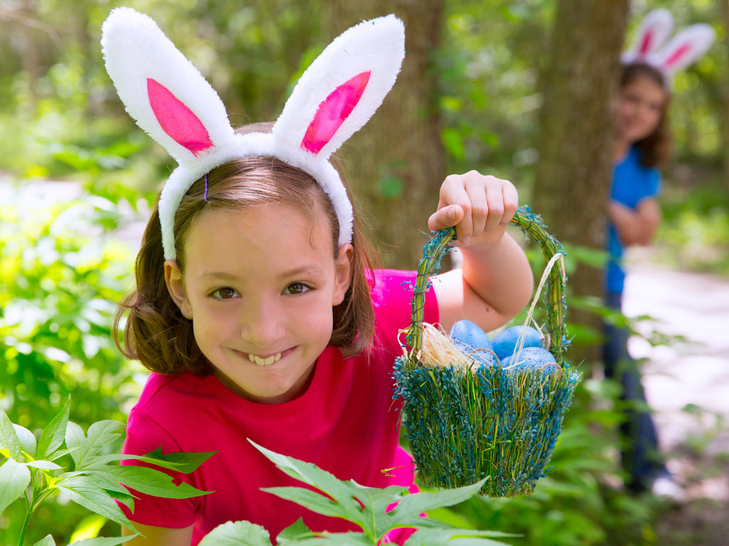 How to Host an Easter Egg Hunt Party