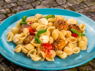 Chicken Meatballs with Pasta