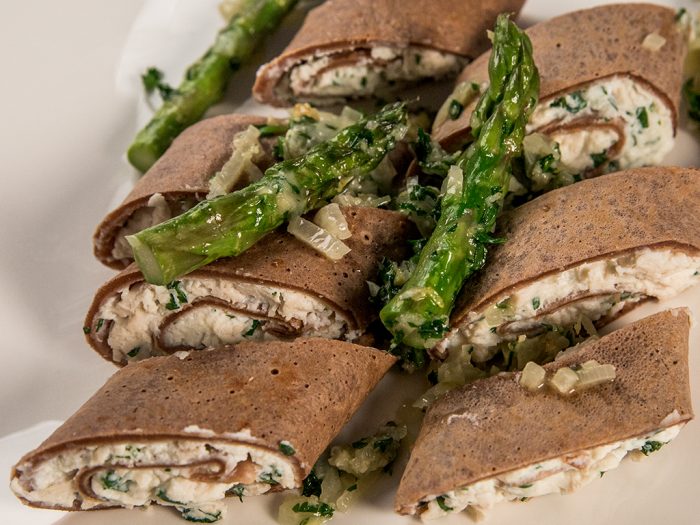 chicken and cheese crepes with asparagus
