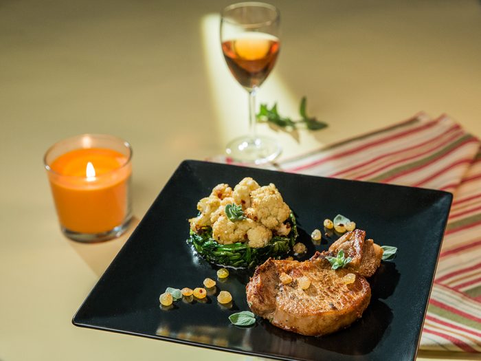 ork Chops with Spinach and Cauliflower Salad
