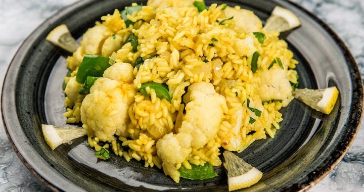 Turmeric Rice with Cauliflower