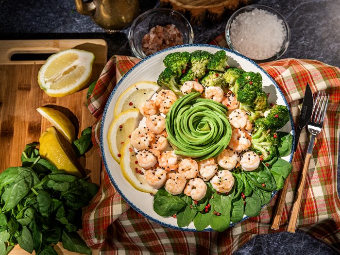 shrimp and broccoli warm salad with avocado