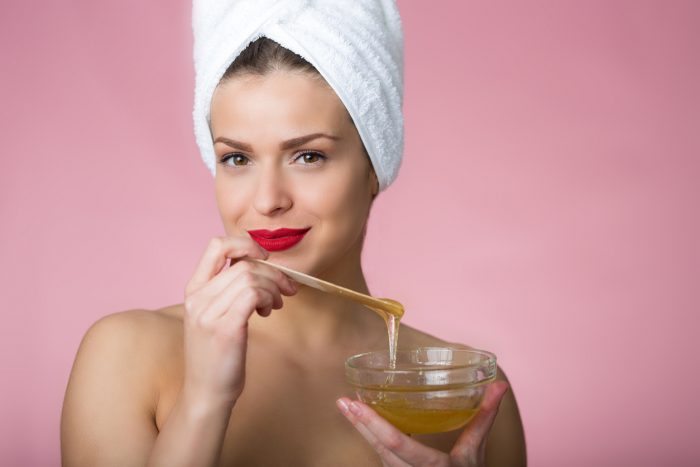 Sweet, Healthy and Shiny: The Beauty Benefits of Honey