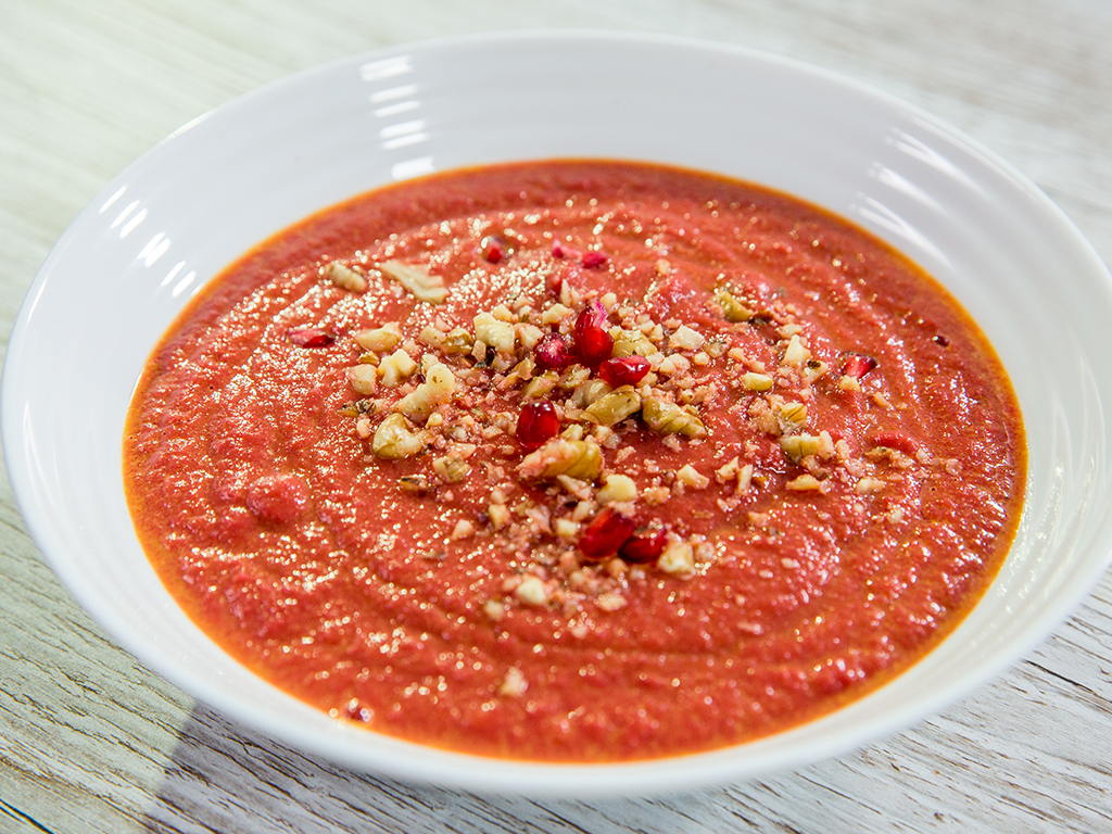 Beet and Pomegranate Cream Soup