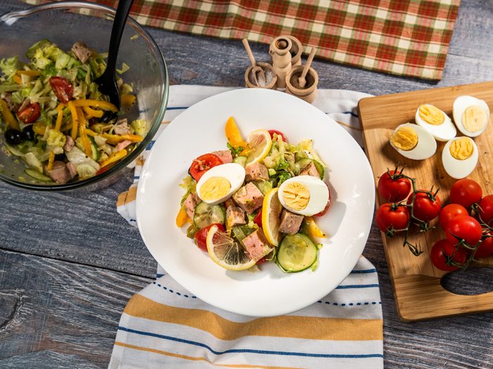 Salade Nicoise with Tuna and Mustard