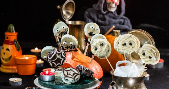 3 Ideas to Make Oreo Cookies the Star This Halloween