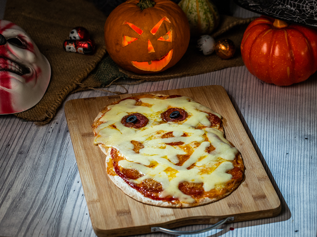 Flatbread Pizza Mummy