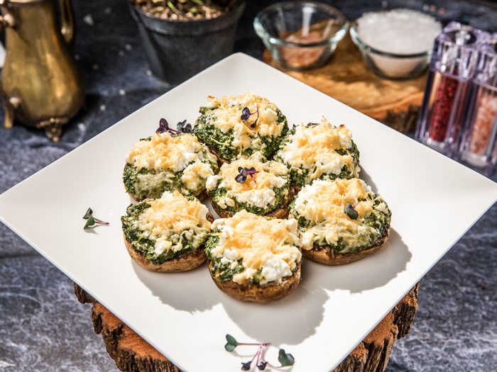 Cheese and Spinach Stuffed Mushrooms