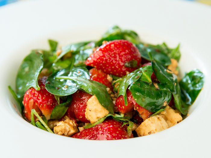Strawberry and Walnut Salad