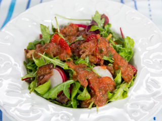 Chicken, Bacon and Strawberry Green Salad with Tomato Dressing