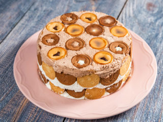 Cookie Mascarpone Cake
