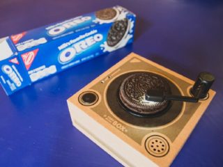 OREO Is Selling A Turntable Powered By Cookies, Seriously