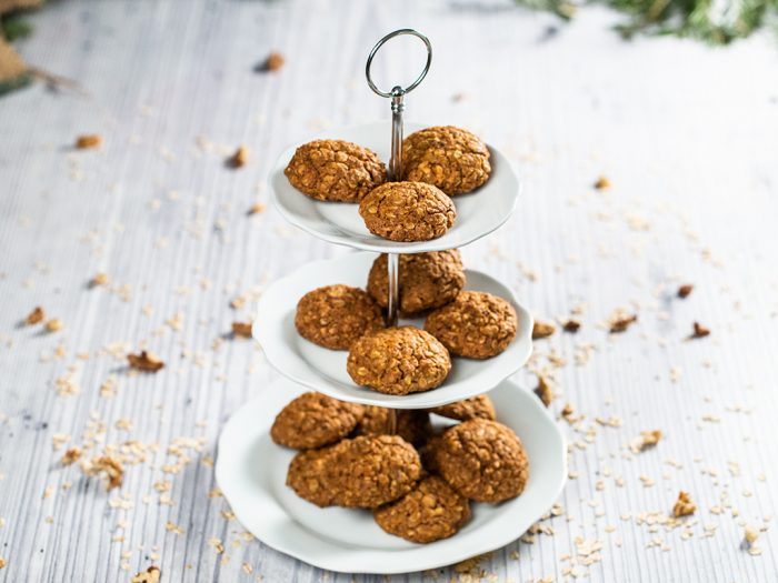 Oat Flake and Carrot Cookies