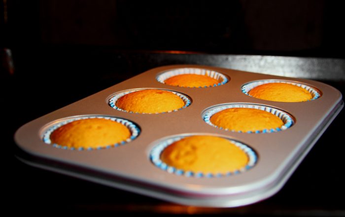 Essential Baking Pans: What Are the Can’t Miss Items?