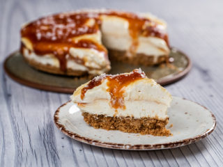 Salted Caramel No-Bake Cheesecake