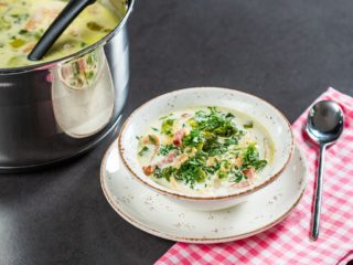Omelet Soup with Smoked Bacon and Lettuce