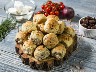 Onion and Olive Pull-Apart Bread