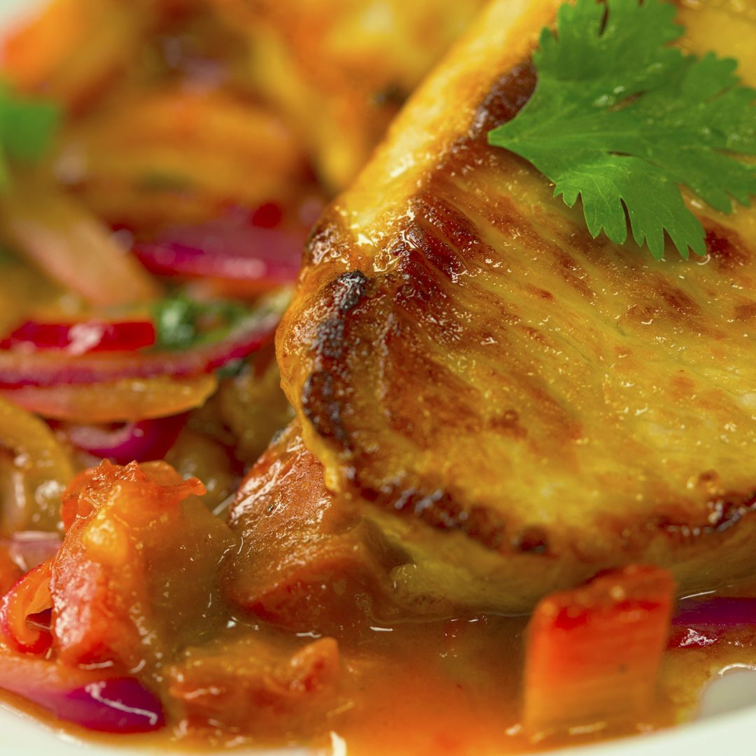 pork-fillet-with-rhubarb-and-red-onion-sauce