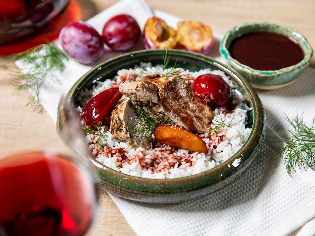 Pork Tenderloin With Red Wine and Plum Sauce