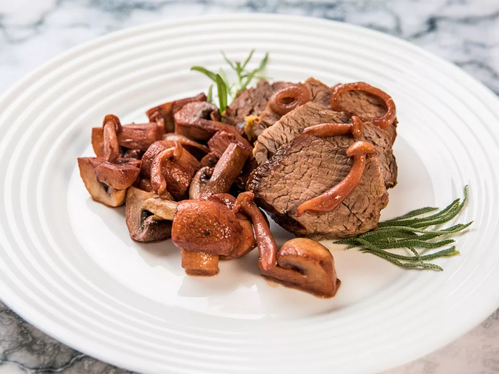 Beef-Chuck-Eye-Roast-with-Sauteed-Mushrooms